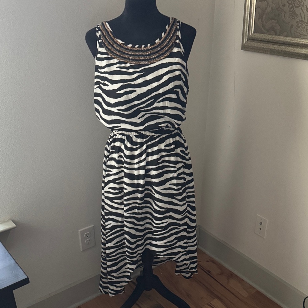 MICHAEL Michael Kors Zebra print black white embellished hi low dress Sz 4